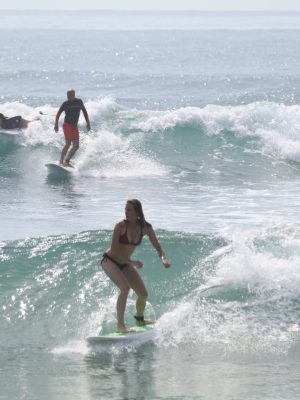 Surfing IMG_7040